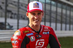 Γλίτωσε τα χειρότερα ο Εσπαργκαρό μετά από το ατύχημα στη Πορτογαλία (vid)