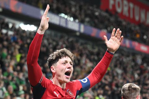 Η Τσεχία πέρασε στον τελικό των playoffs μέσω της ψυχοφθόρας διαδικασίας των πέναλτι