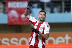 Η Λυών θα αγοράσει τον Γιάρεμτσουκ