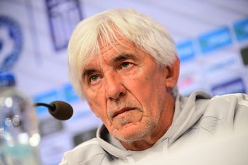 Γιοβάνοβιτς: «Θα ήθελα περισσότερο ελληνικό στοιχείο και στις μικρομεσαίες ομάδες» (vid)