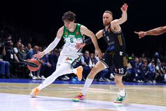 Οι διαιτητές που θα διευθύνουν την αναμέτρηση του Παναθηναϊκού με τη Μονακό