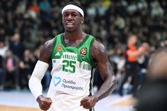 Το τρένο «Panathinaikos» έτοιμο για άλλη μια στάση!