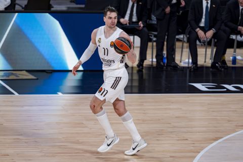 ΡΕΑΛ ΜΑΔΡΙΤΗΣ - ΑΝΑΝΤΟΛΟΥ ΕΦΕΣ