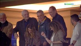 Περιχαρής ο Δημήτρης Μελισσανίδης στις εξέδρες της «OPAP Arena»