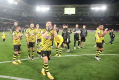 Πάρτι με τη λήξη, οι οπαδοί της ΑΕΚ ζήτησαν νίκη στη Λεωφόρο