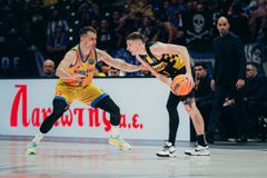 Έπεσε.... ηρωικά το Περιστέρι bwin του Σπανούλη