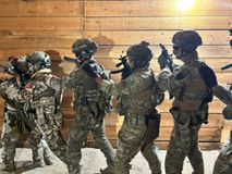 Ένοπλες Δυνάμεις: Στόχος οι 150.000 ενεργοί έφεδροι έως το 2030