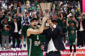 «Το έβδομο αστέρι»: Το ντοκιμαντέρ της Euroleague για την κούπα του Παναθηναϊκού στο Βερολίνο (vid)