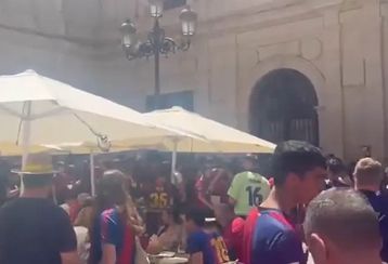 Απαράδεκτα συνθήματα από τους οπαδούς της Μπαρτσελόνα: «Βινίσιους ψόφα»! (vid)