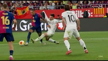 Ακυρώθηκε πέναλτι υπέρ της Μπαρτσελόνα στο 96'!