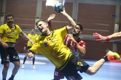 ΑΕΚ: «Ήττα με σοβαρά διαιτητικά λάθη - Εκτοξεύθηκαν δεκάδες μπουκάλια με την κόρνα της λήξης»