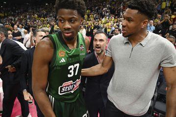 Κώστας Αντετοκούνμπο: «Έχω και δακτυλίδι NBA και Euroleague. Ο Γιάννης έχει μόνο το ένα...»