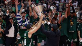 Η απονομή και όλα τα βίντεο από το γλέντι του Παναθηναϊκού