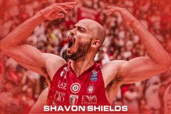 Σιλντς και Αρμάνι μαζί μέχρι το 2026