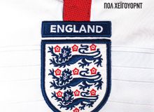 Εθνική Αγγλίας «Η ιστορία των 3 λιονταριών» ένα βιβλίο του Πολ Χέιγουορντ