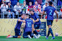 Η Ίντερ «καθάρισε» τη Ρίβερ και προκρίθηκε στους «16»