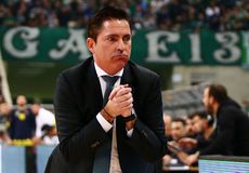 Ο Πασκουάλ διέψευσε τις φήμες περί Μπαρτσελόνα και... άνοιξε παράθυρο επιστροφής στην Ευρωλίγκα