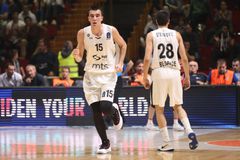 Στο στόχαστρο της ΑΕΚ ο Μάρκο Πετσάρσκι