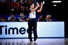 Η Μπέρνς έγραψε ιστορία ως πρώτη γυναίκα διαιτητής στο Παγκόσμιο Κύπελλο