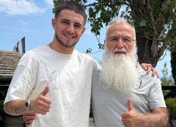 Η συνάντηση Ιβάν Σαββίδη και Χρήστου Ζαφείρη και η selfie τους ! (pic)