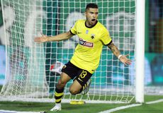 Οι Μεξικανοί θέλουν πολύ τον Πινέδα, αλλά το ίδιο και η ΑΕΚ