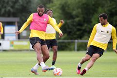 Μπήκε ο Χατζισαφί, αρχίζει να ανεβάζει «στροφές» ο Μουκουντί