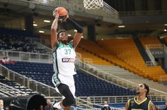 Φώναξε «παρών» ενόψει Άλμπα Βερολίνου ο Κώστας Αντετοκούνμπο