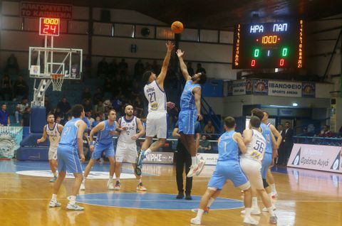 Παρέμεινε αήττητη η Δόξα Λευκάδας, στον πόντο οι Πρωτέας Βούλας και Τρίκαλα