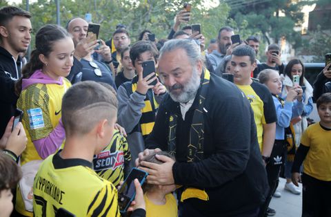 Παντού παρών και δίπλα στην ΑΕΚ ο Ηλιόπουλος, βρίσκεται και στις Σέρρες