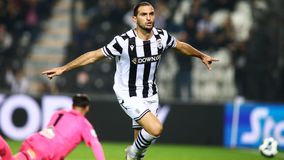 Ο Οζντόεφ τρόλλαρε τον Τέιλορ: «Κατάφερε να βγάλει επιτέλους μία ασίστ»