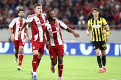 Η ΑΕΚ έχει ακόμα πολλά ψωμιά για να κοιτάξει τον Ολυμπιακό!