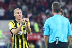 Κουτσιαύτης: «Πέναλτι στον Ολυμπιακό, καμία παράβαση στον Καλοσκάμη»