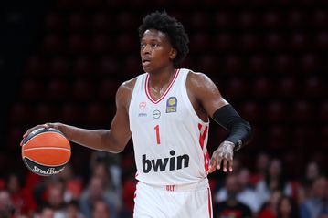 Τρομερό τρίτο δεκάλεπτο και άνετο πέρασμα του Ολυμπιακού από τη Μύκονο