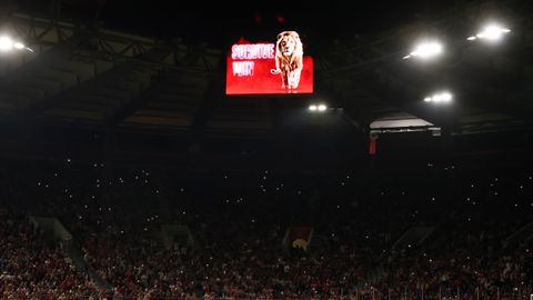 Εντυπωσιακή ατμόσφαιρα με... λιοντάρι και Metallica στο «Γεώργιος Καραϊσκάκης» πριν το ντέρμπι Ολυμπιακός-ΑΕΚ (vid)