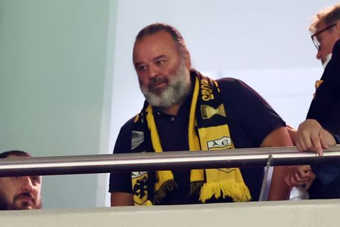 Στο «Γ. Καραϊσκάκης» για το Ολυμπιακός-ΑΕΚ ο Ηλιόπουλος (pic)