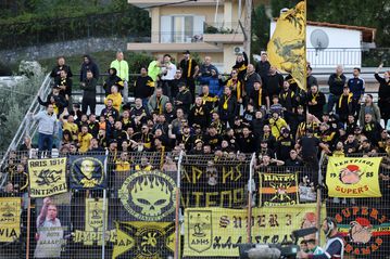 Ένωσαν τη φωνή τους οι οπαδοί Λεβαδειακού και Άρη για τα Τέμπη