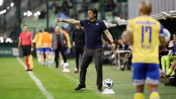 Κόουλμαν: «Ο διαιτητής πήγαινε συνεχώς στο VAR για πέναλτι κατά μας»