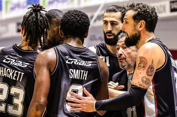 Μπρίντζιζι και Πιστόια σόκαραν τις Βίρτους και Αρμάνι