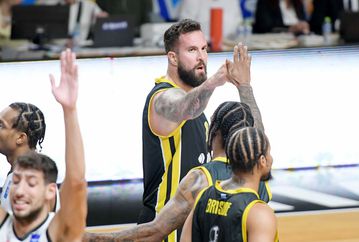 Τα highlights της νίκης του Αμαρουσίου επί του Απόλλωνα Πατρών