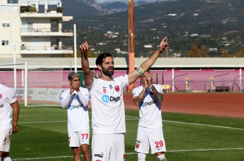 Ο Πανιώνιος στηρίζει Αυλωνίτη με... Χάος