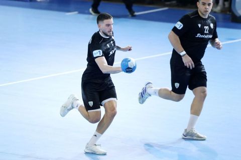 Άνετη νίκη για τον ΠΑΟΚ στη Βέροια επί του Φέρωνα με 36-25