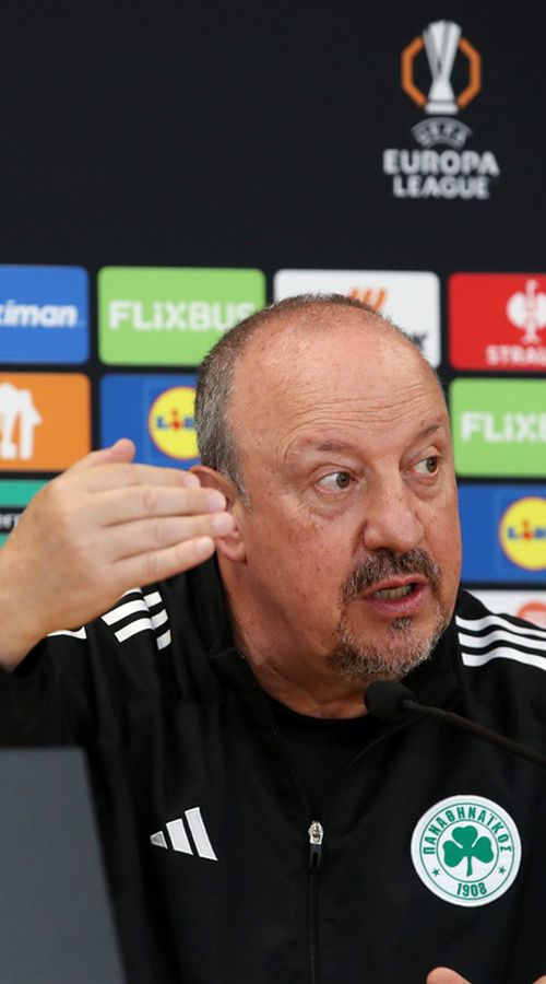 Μπενίτεθ: «Δοκιμασία για εμάς οι απουσίες, δουλειά μου είναι οι παίκτες να δίνουν τα πάντα»