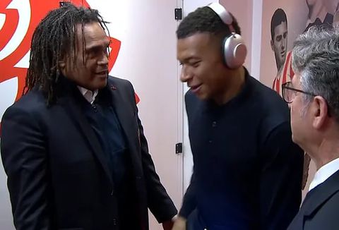 Τετ α τετ Καρεμπέ με Εμπαπέ πριν το Ολυμπιακός - Ρεάλ Μαδρίτης (pics)