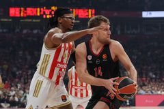 Ο Βεζένκοφ πάλεψε αλλά ο Ολυμπιακός «τιμωρήθηκε» από την αδράνειά του