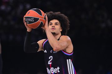 Ο Ιφί πήρε θέση για τα μεταγραφικά σενάρια με τον Ολυμπιακό