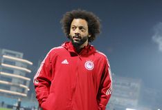 Fotosport: «Ο Μαζουακού θα πάει στον Ολυμπιακό και θα οδηγήσει τον Μαρσέλο στη Μπεσίκτας»