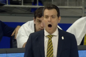 Η «buzzer-beater» ισοφάριση του Κλάιμπερν που άφησε τον Ιτούδη με ανοιχτό το στόμα (vid)