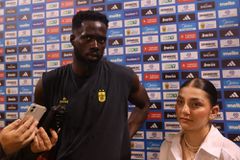 Σανόγκο: «Μου έλειψαν οι αγώνες, με την άμυνα για τη νίκη» (vid)