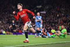 «Die Hard» η Μάντσεστερ Γιουνάιτεντ, αυτόχειρας η Άστον Βίλα