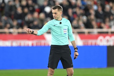 Ο Κλεμάν Τουρπέν κορυφαίος διαιτητής του κόσμου για το 2025